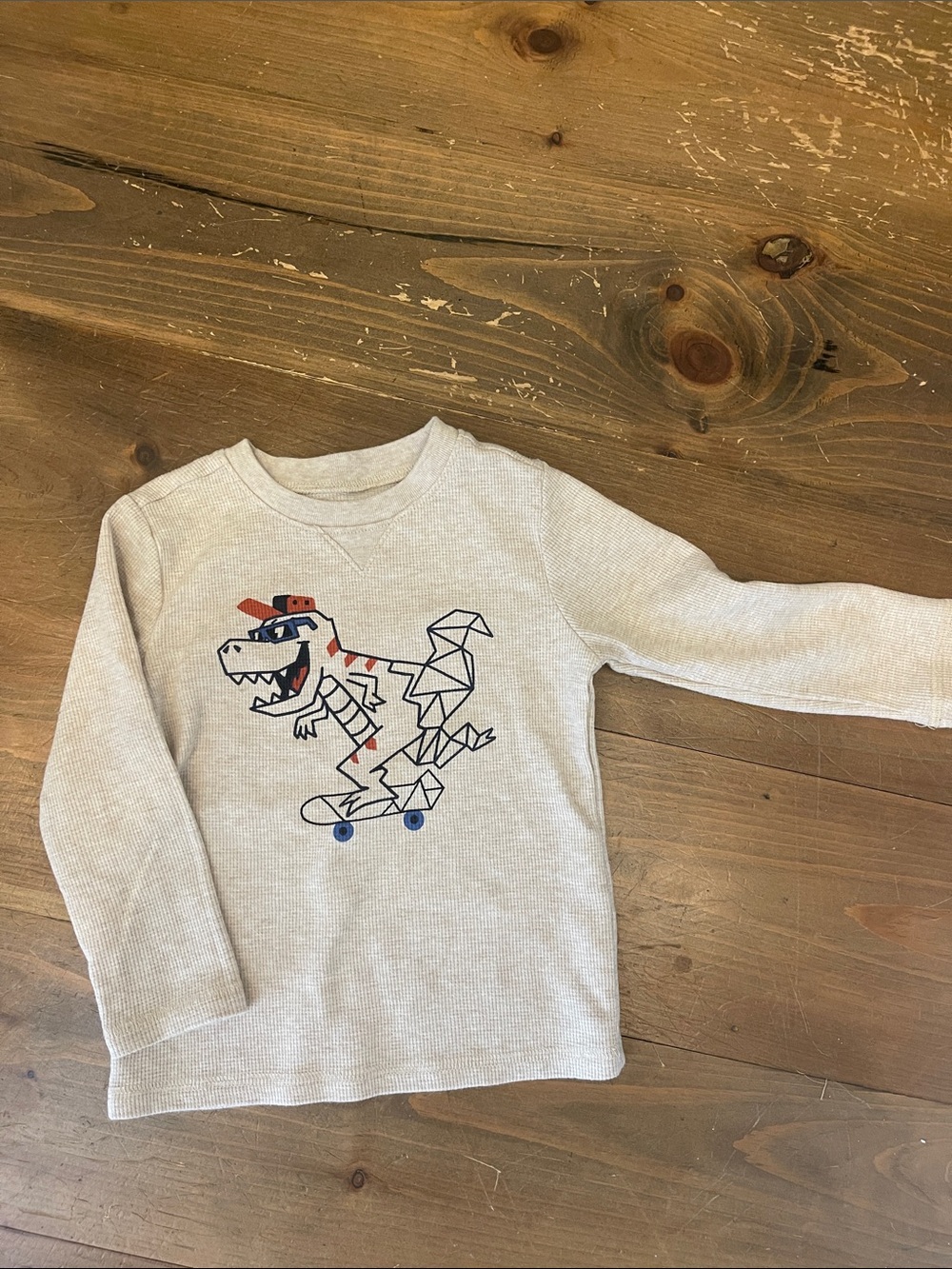 Size 3T. Garanimals waffle tee